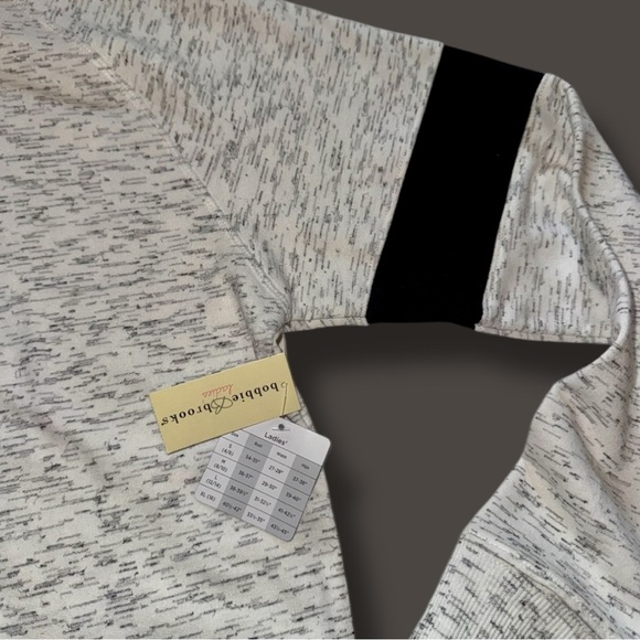 Bobbie Brooks NWT Sweatshirt Gray Heather Pullover Athleisure Arm Stripe Size L - Picture 9 of 16